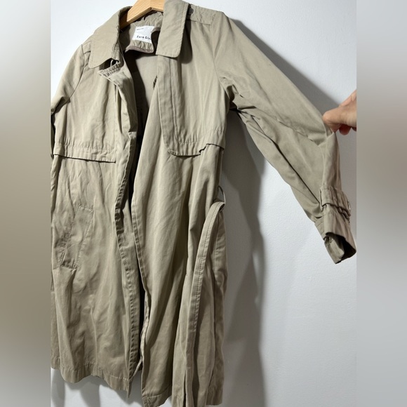- Zara girls trench coat size 8 - Picture 4 of 7